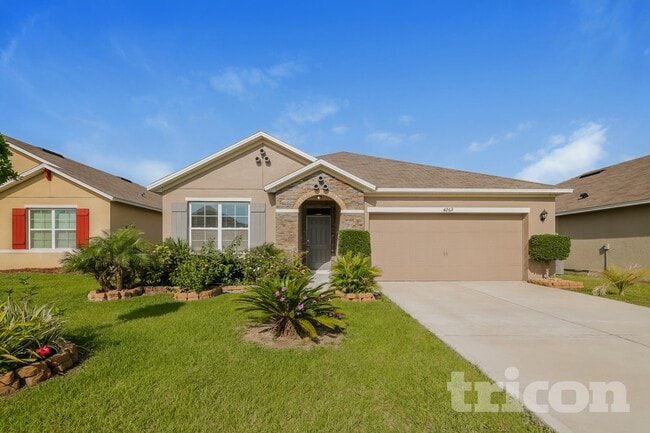 Building Photo - 4262 Roberta Dr