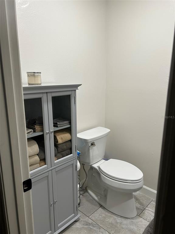 Building Photo - 947 Wages Way