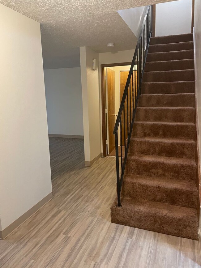 Interior Photo - College Green Duplexes