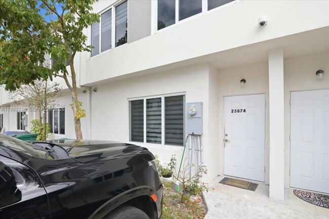 Building Photo - 25874 SW 144th Ct