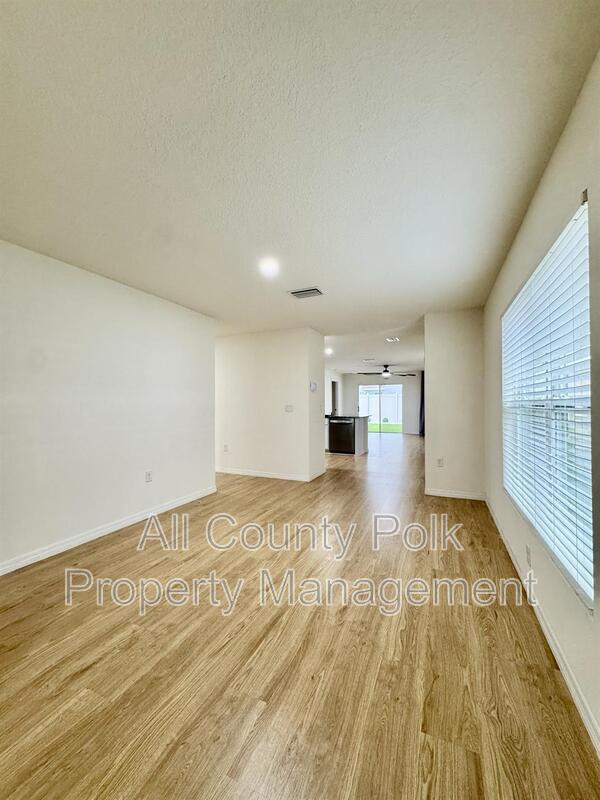 Building Photo - 12176 Water Ash Pl