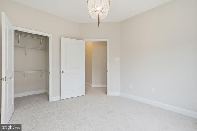 Building Photo - 5948 Logans Way