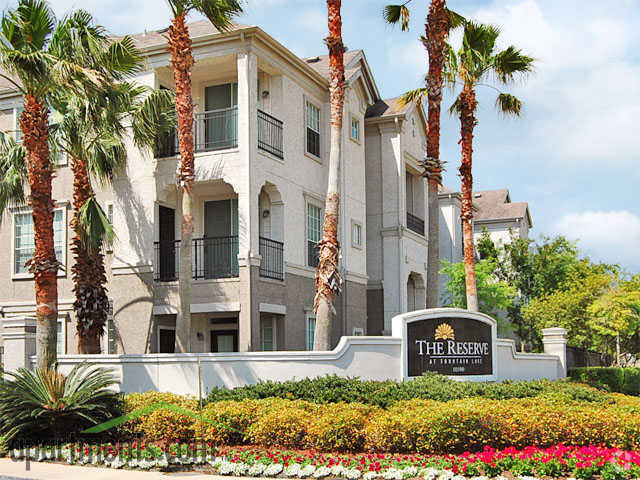 Entrance - Reserve @ Fountain Lake