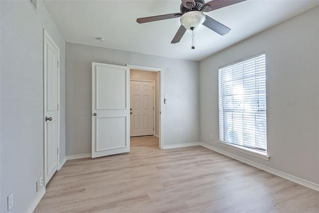 Building Photo - 10679 Sandpiper Ln