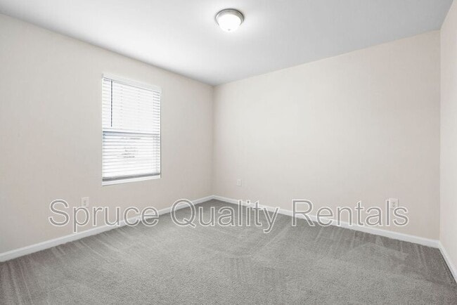 Building Photo - 3501 Strawberry Patch Row