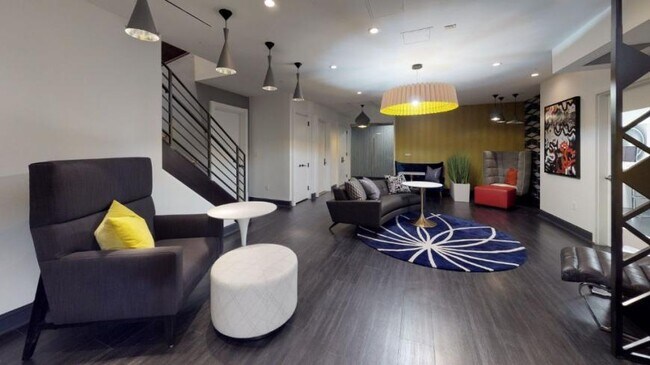 Building Photo - 3 bedroom in New York NY 10004