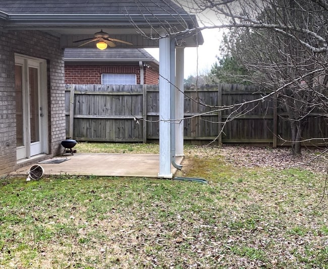 Building Photo - 250 Oxmoor Pl