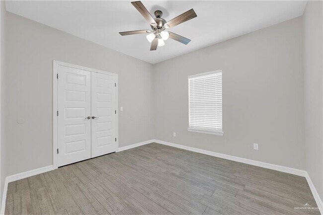 Building Photo - 22 Playa Dr