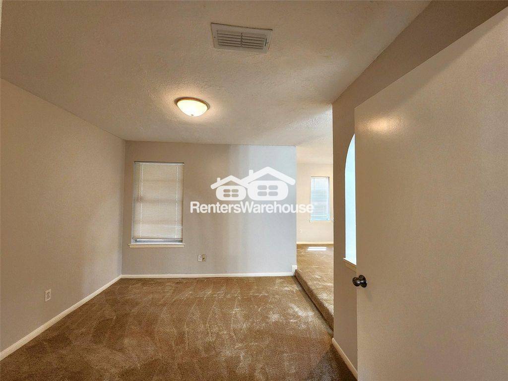 Building Photo - 2314 Stillmeadow Dr
