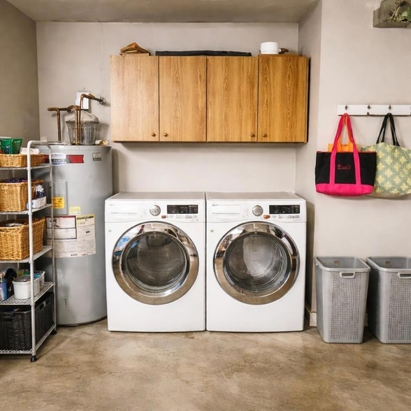 Building Photo - 4492 Brook Dr