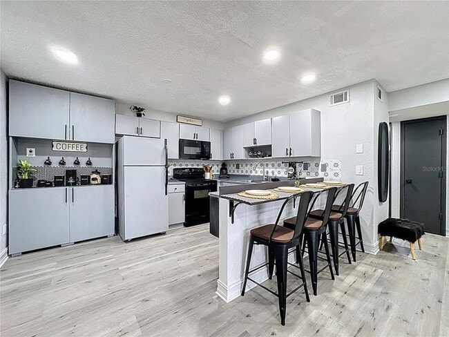 Building Photo - 21027 Voyager Blvd