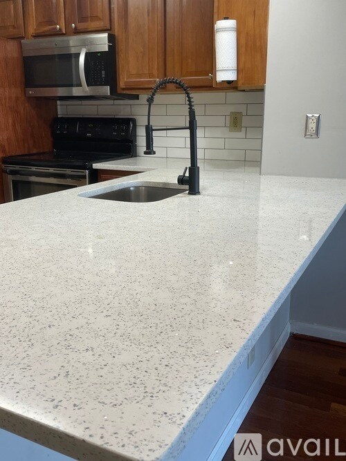 Building Photo - 795 Hammond Dr