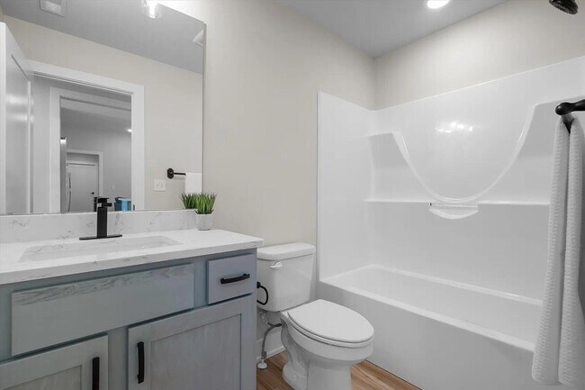 Building Photo - 2713 Misty Flower Dr