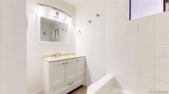 Building Photo - 1934 18th St