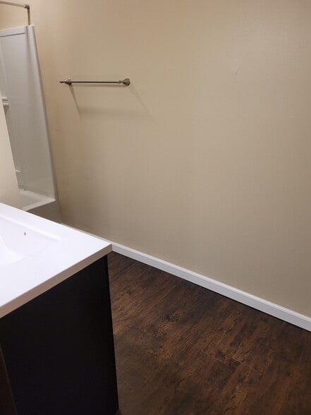 Building Photo - 2500 Wilson Ct