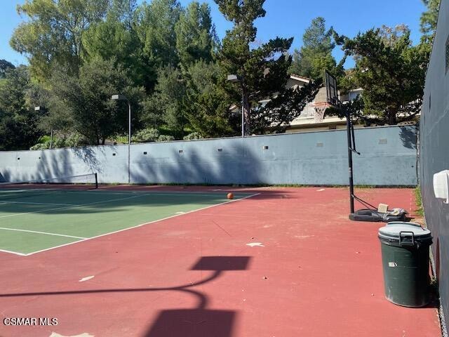 Building Photo - 132 Rosehedge Ln