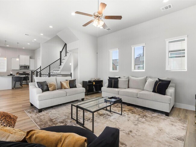 Building Photo - 9009 Lonestar River Ln