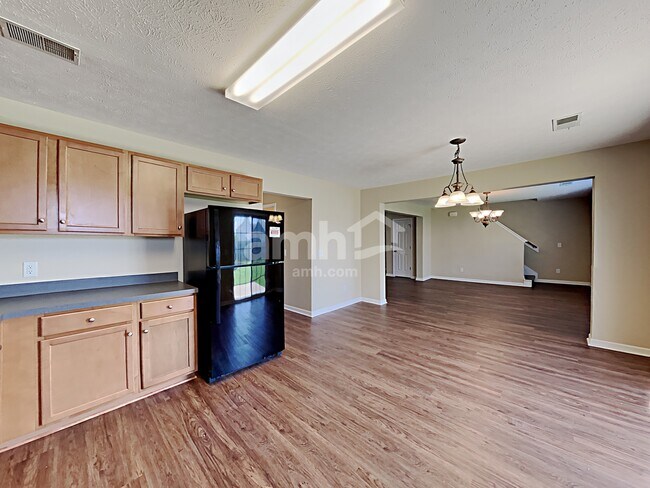 Building Photo - 316 Stewart Springs Dr