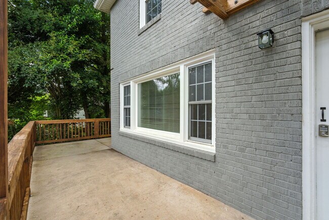 Building Photo - 1106 Garner Rd