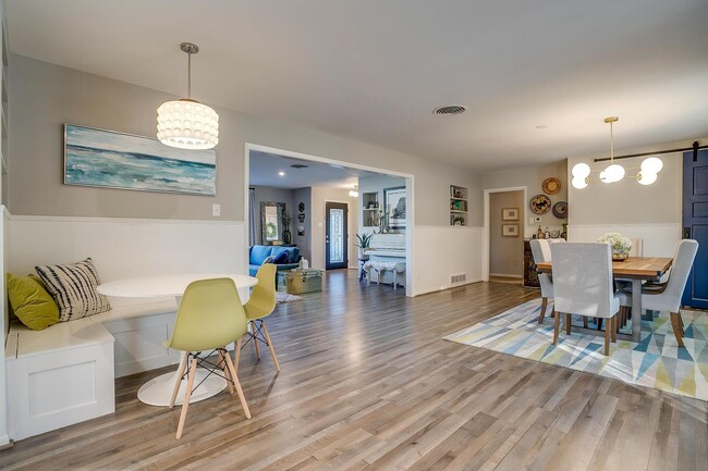 Building Photo - Beautiful Home on Corner Lot in South Hill...