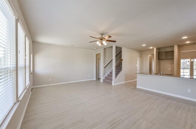 Building Photo - 3346 Etring Ln