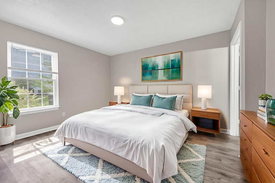 Primary Photo - Bridle Ridge Apartments