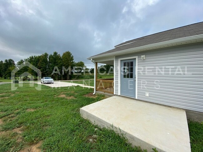 Building Photo - 445 Co Rd 349