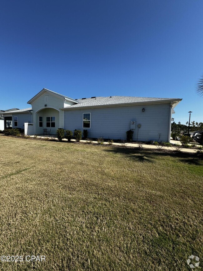 Building Photo - 8518 Margaritaville Blvd