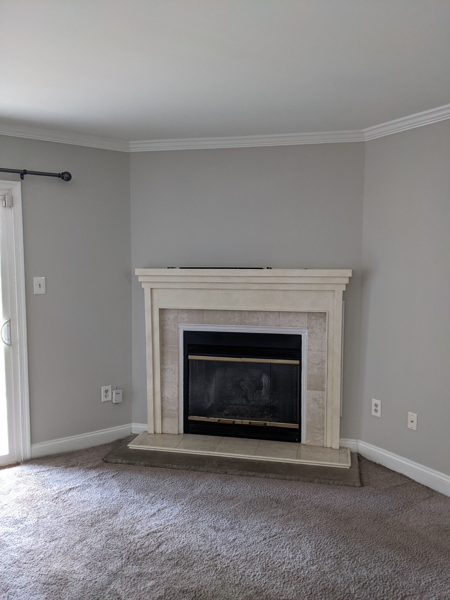 Family Room Fireplace - 322 Georgia Ct