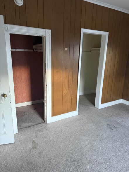 Building Photo - 26 Rutherford St