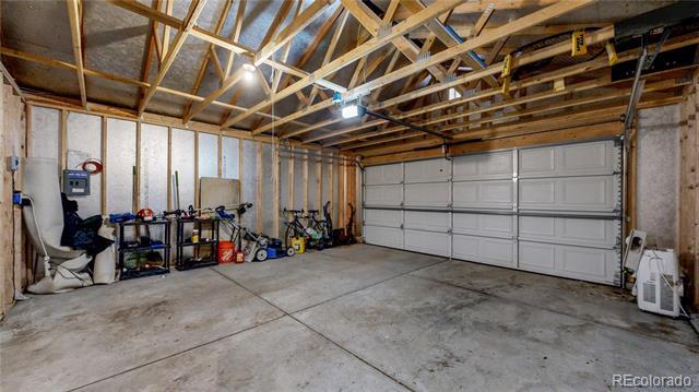 Building Photo - 3536 Dahlia St
