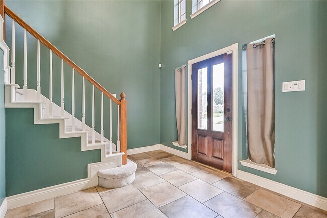 Building Photo - 2714 Safe Harbor Cir