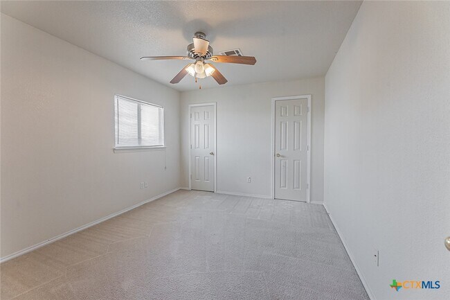 Building Photo - 514 Prospector Trl