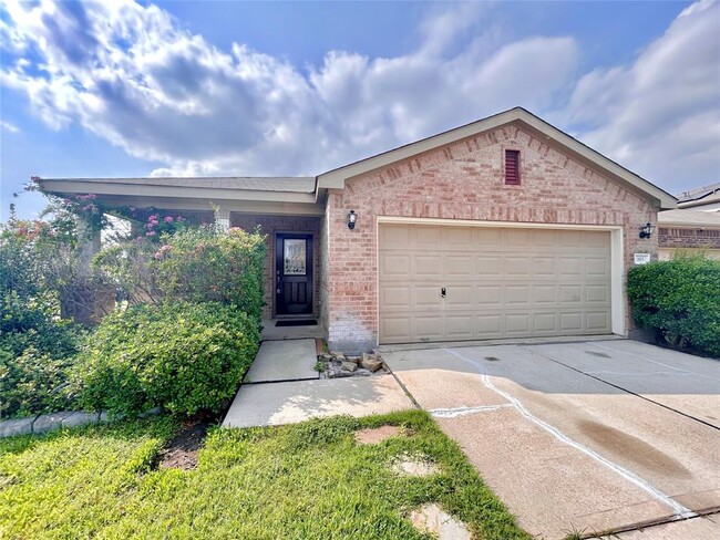 Building Photo - 803 Sweet Flower Dr