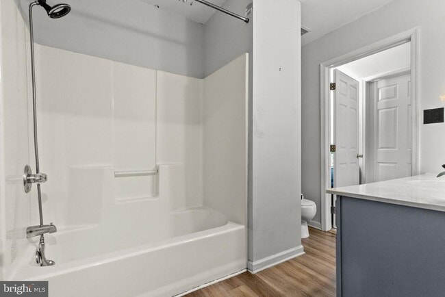 Building Photo - 43 Gristmill Ln