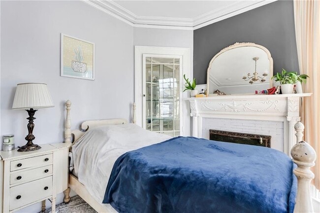 Building Photo - 21 Elton St