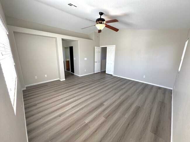 Building Photo - 9317 Hidden Harbor Ave