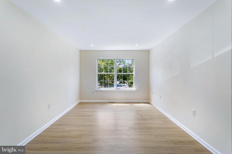Building Photo - 13853 Crosstie Dr