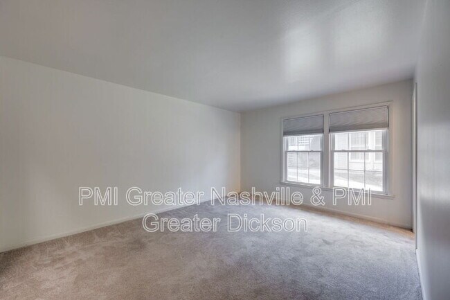 Building Photo - 3000 Hillsboro Pike
