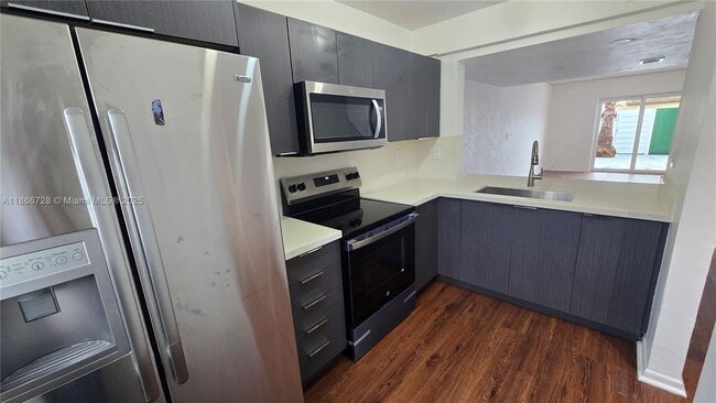 Building Photo - 8060 SW 152nd Ave