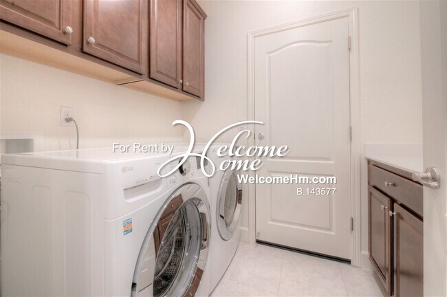 Building Photo - 3262 Rimini Dr