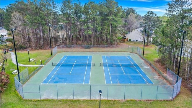 Building Photo - 13 Concordia Dr