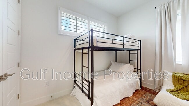 Building Photo - 6007 Cat Claw Ln