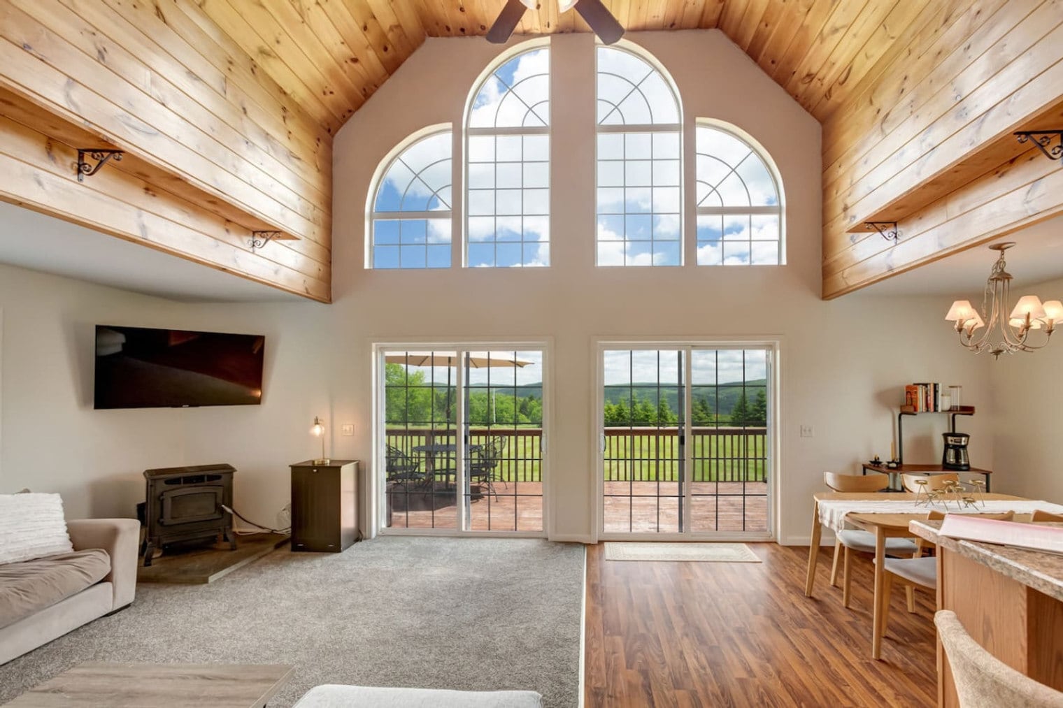 Building Photo - 2109 Dunk Hill Rd