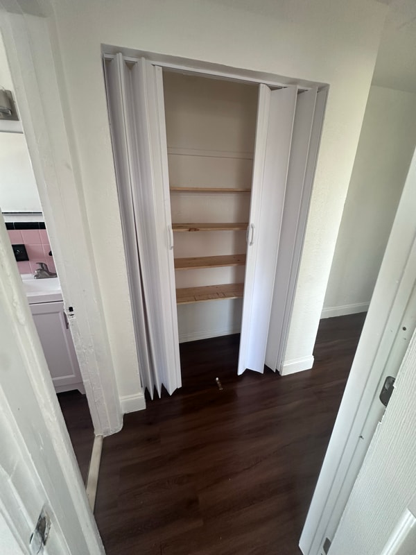 Building Photo - 580 NW 64th St