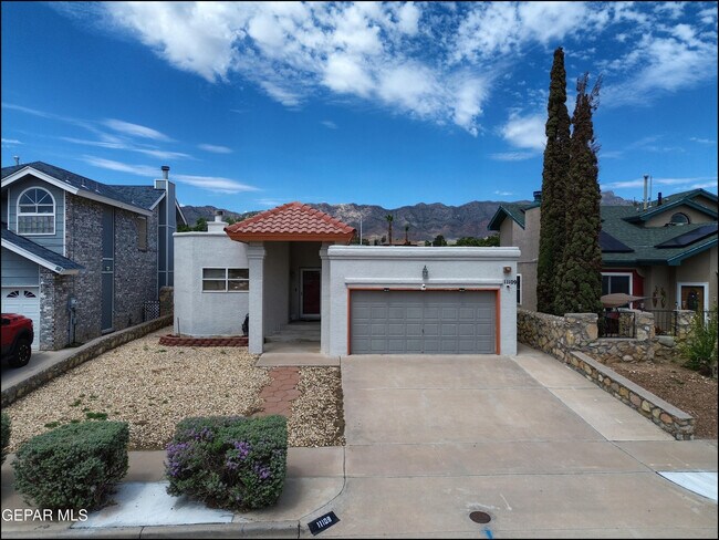 Building Photo - 11109 Loma Grande Dr