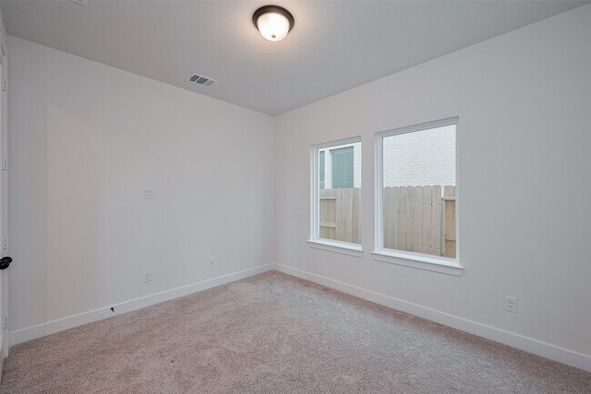 Building Photo - 16803 Jacobs Peak Path