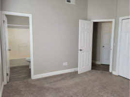 Building Photo - 154 E 200 S