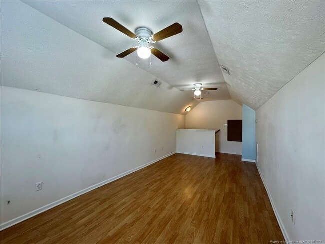 Building Photo - 470 Rushmore Ct