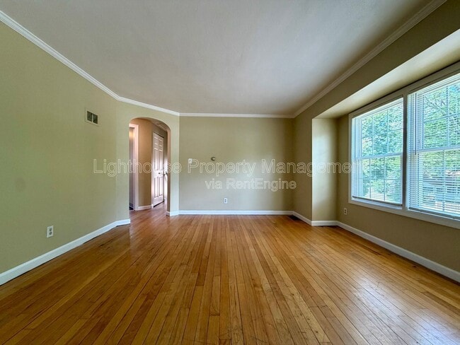 Building Photo - 1447 Giddings Ave SE